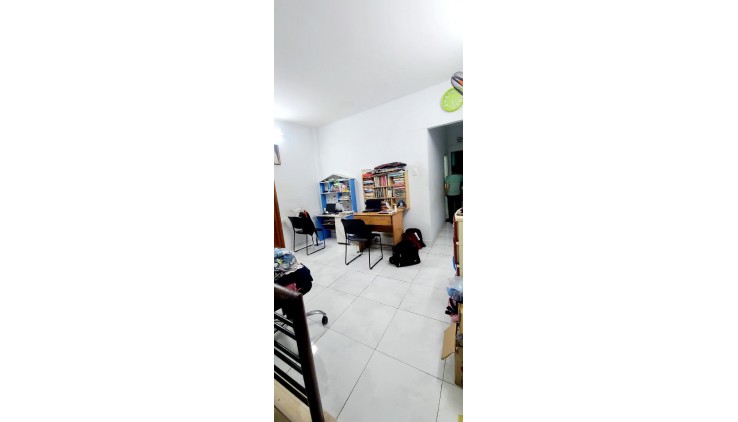 LÊ VĂN QUỚI - HẺM XE HƠI - 2 TẦNG 2PN - 60M2 - GIÁ 4.5 TỶ